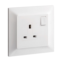 Belanko S 1 gang BS switched socket outlet - 13A - White | 617643 | 3414971684799 | LEGRAND