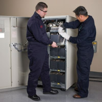 APC Schneider, APC-SWL3300 YUASA VRLA 12V BATTERY