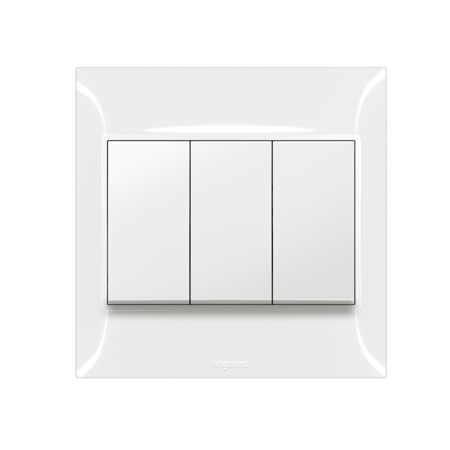 Belanko S 3 gang 2-way switch - 16AX - White | 617605 | 3414971683808 | LEGRAND